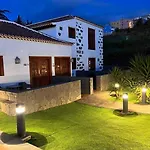 Rural Casablanca Hotel